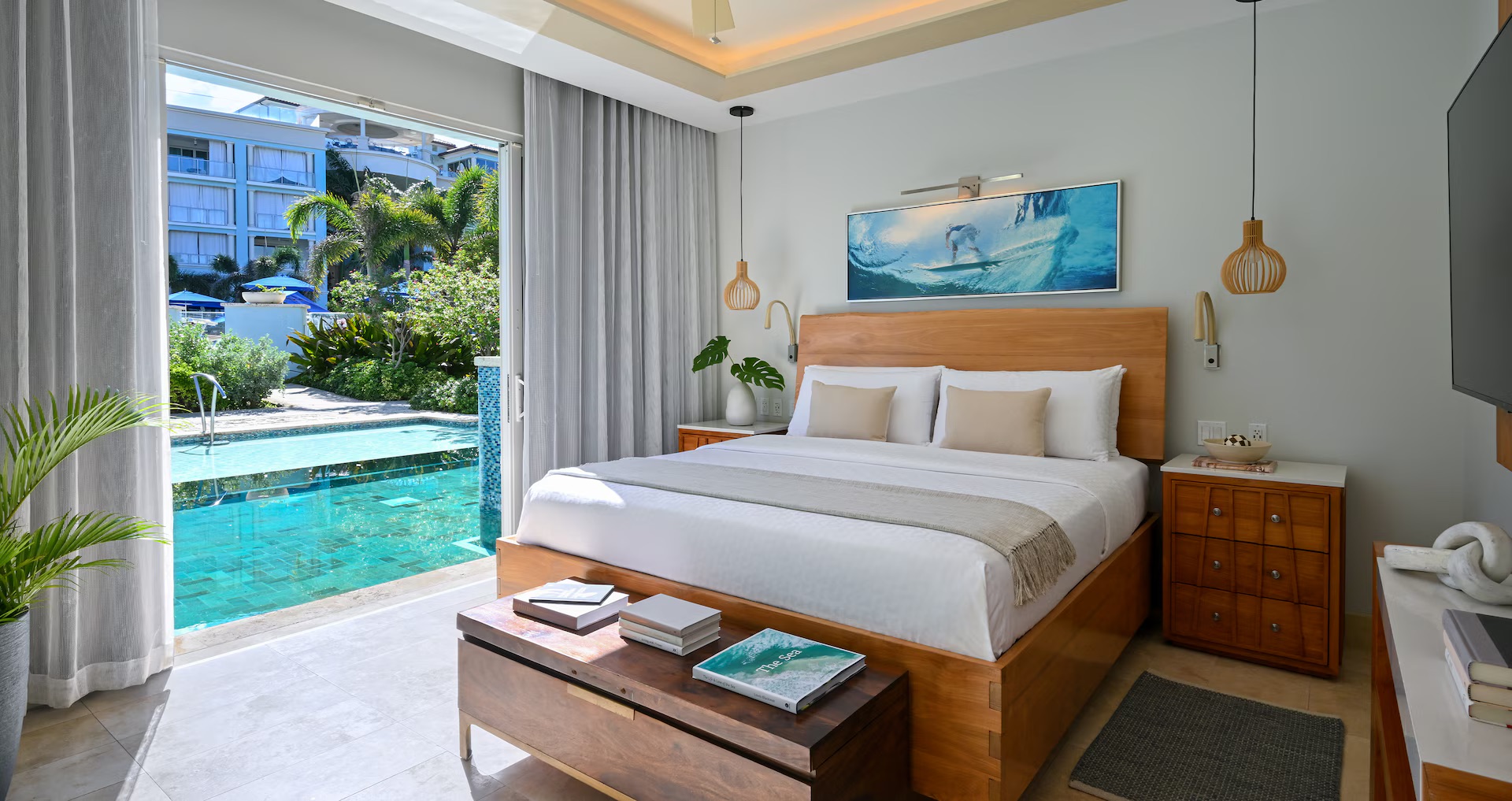 Beachfront dining at Sandals Royal Barbados